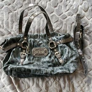 Guess purse